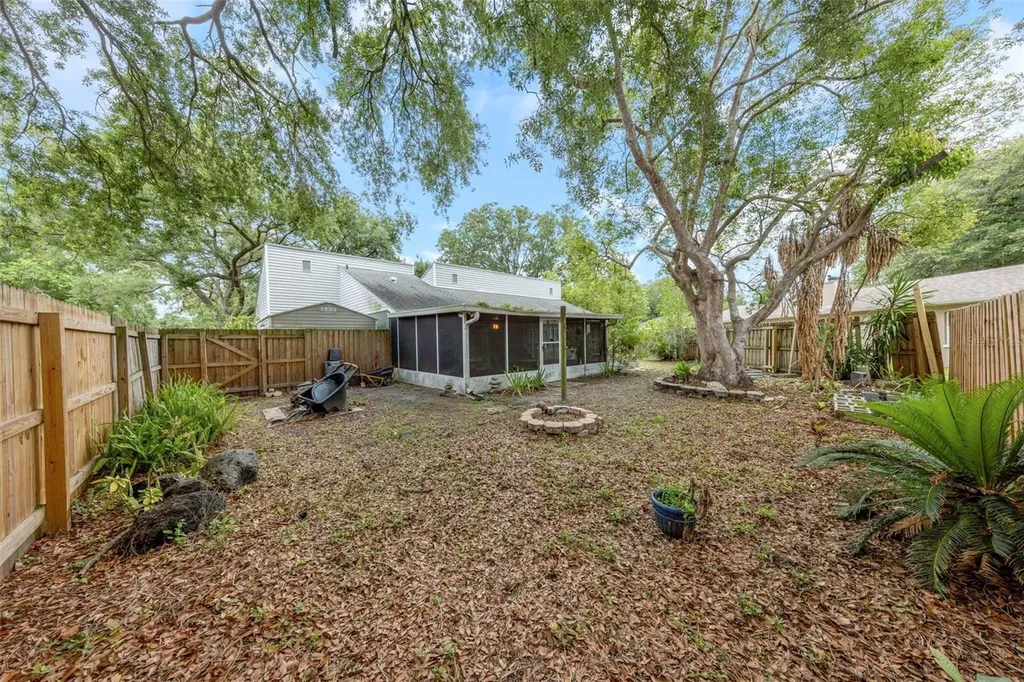 17704 Rivendel Road Lutz FL 33549