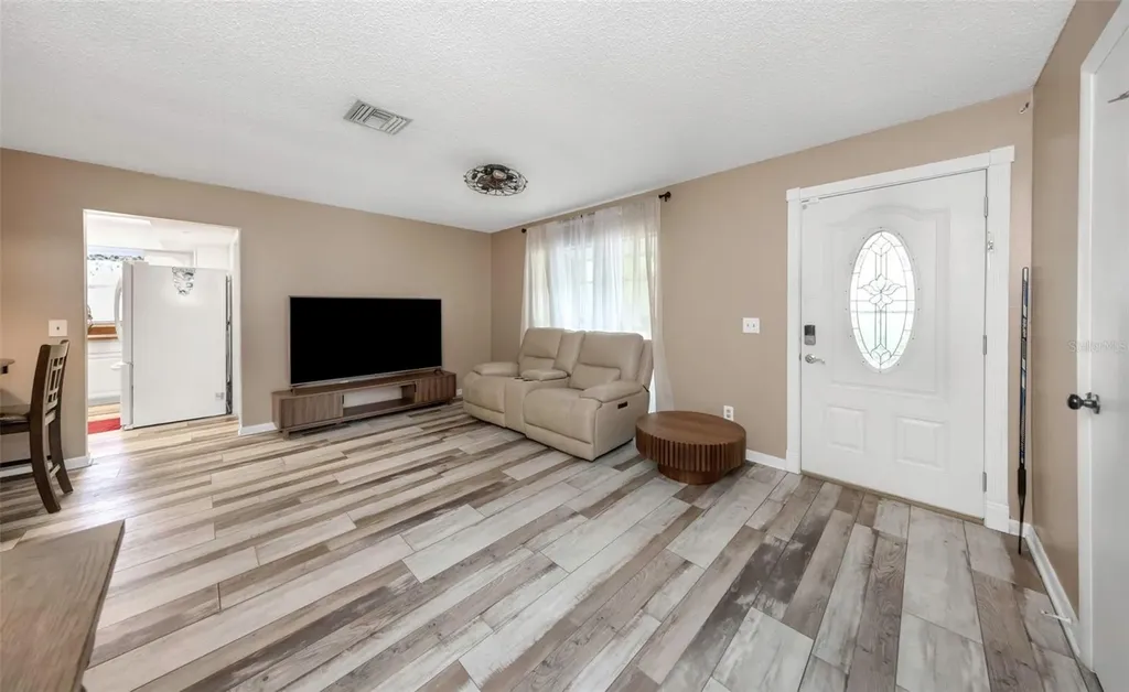 17704 Rivendel Road Lutz FL 33549