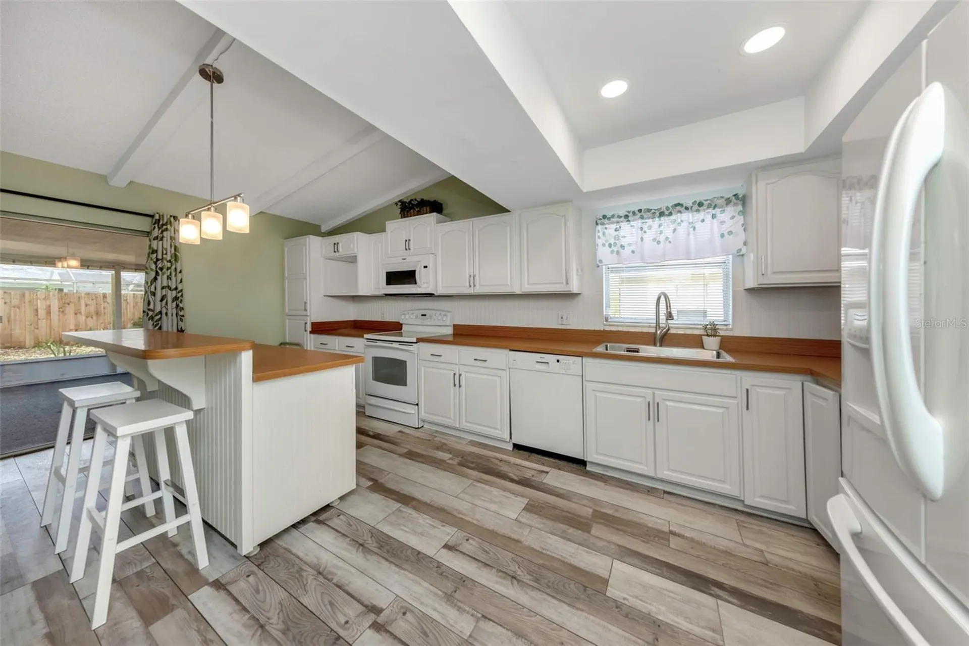 17704 Rivendel Road Lutz FL 33549