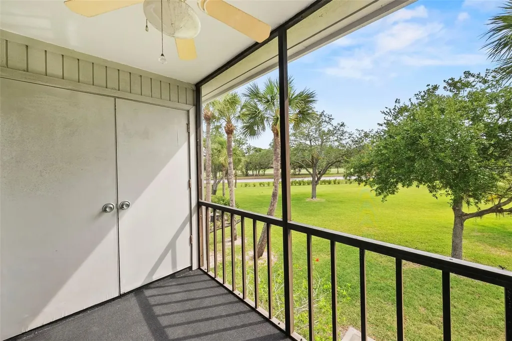 106 W Cypress Court Oldsmar FL 34677