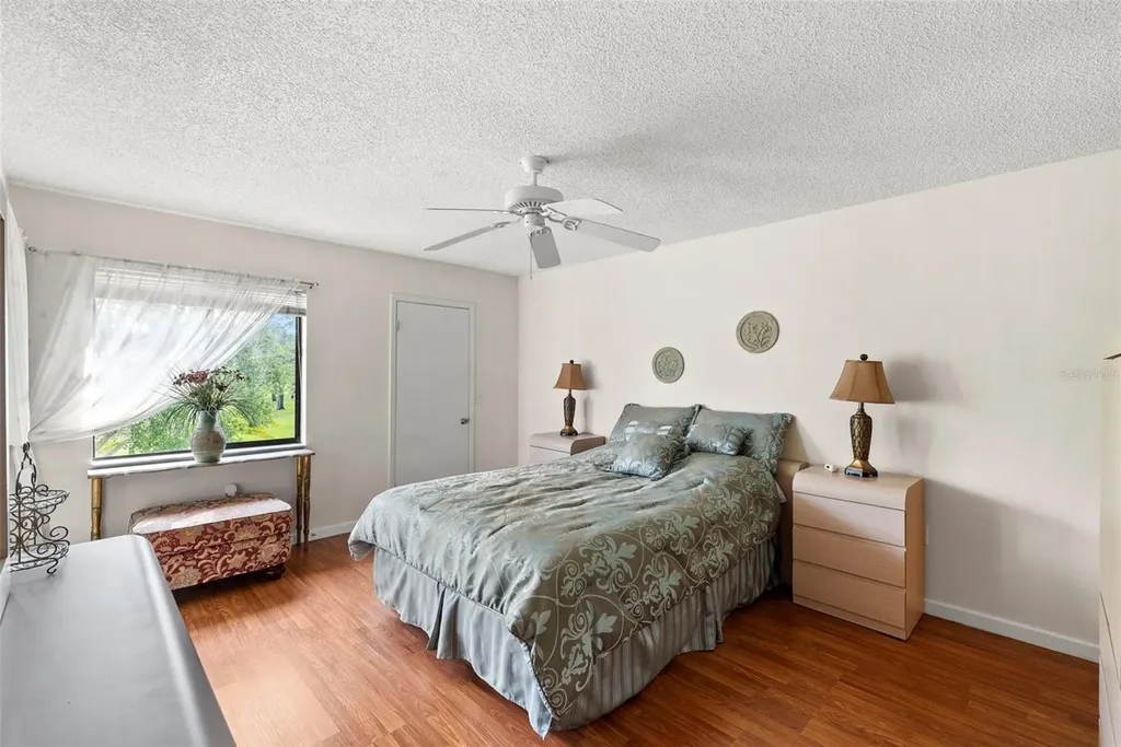 106 W Cypress Court Oldsmar FL 34677