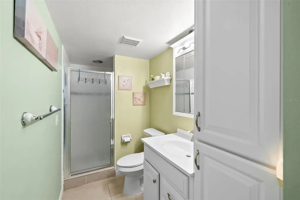 106 W Cypress Court Oldsmar FL 34677