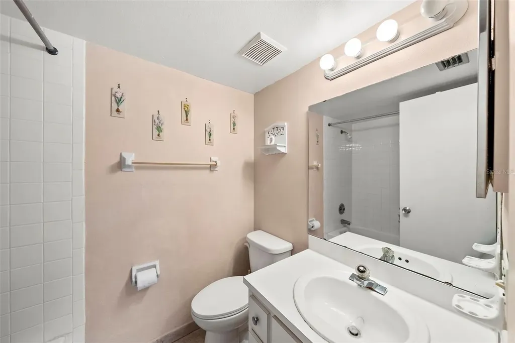 106 W Cypress Court Oldsmar FL 34677