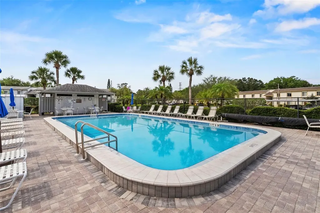 106 W Cypress Court Oldsmar FL 34677