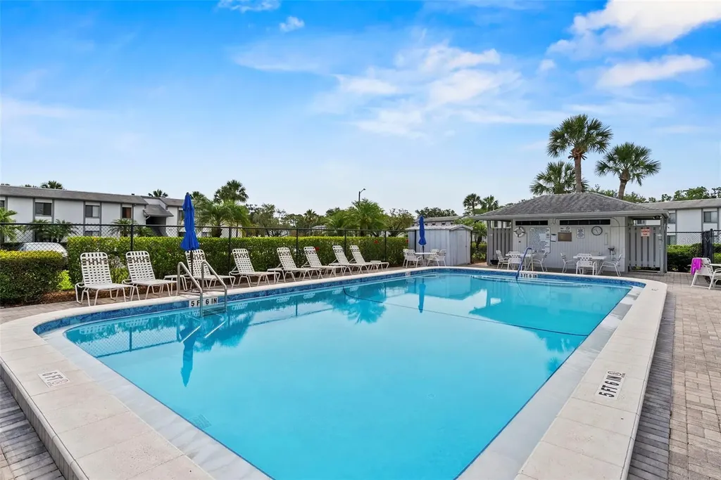 106 W Cypress Court Oldsmar FL 34677