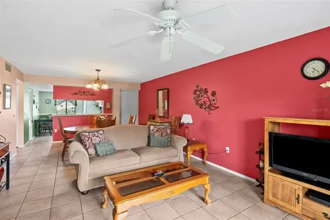 106 W Cypress Court Oldsmar FL 34677