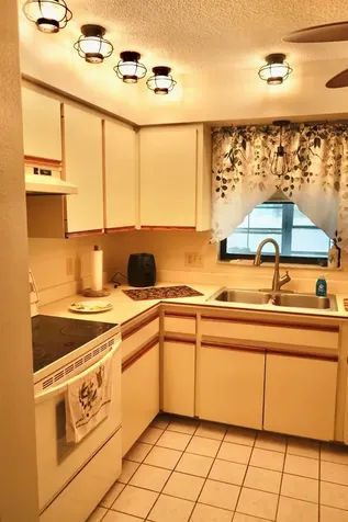 10046 Charlemont Avenue Englewood FL 34224