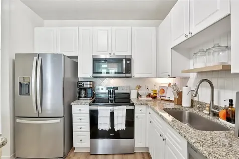 4221 W Spruce Street Tampa FL 33607