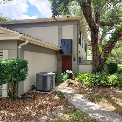 11821 Northtrail Avenue Tampa FL 33617
