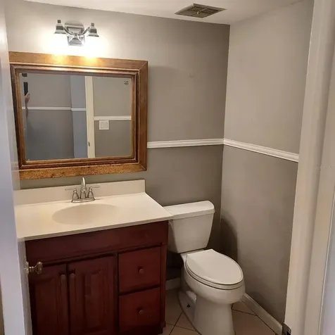 11821 Northtrail Avenue Tampa FL 33617