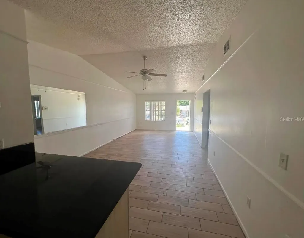 1109 Woodman Way Orlando FL 32818
