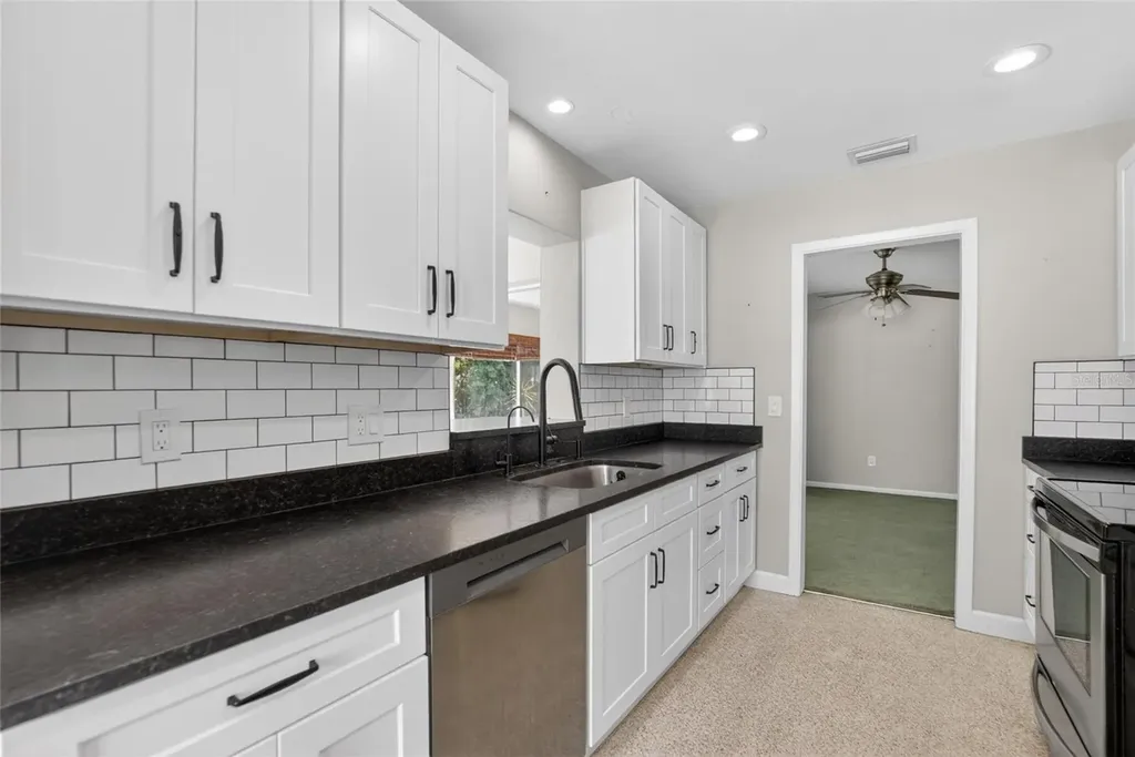 2115 Euclid Circle E Clearwater FL 33764