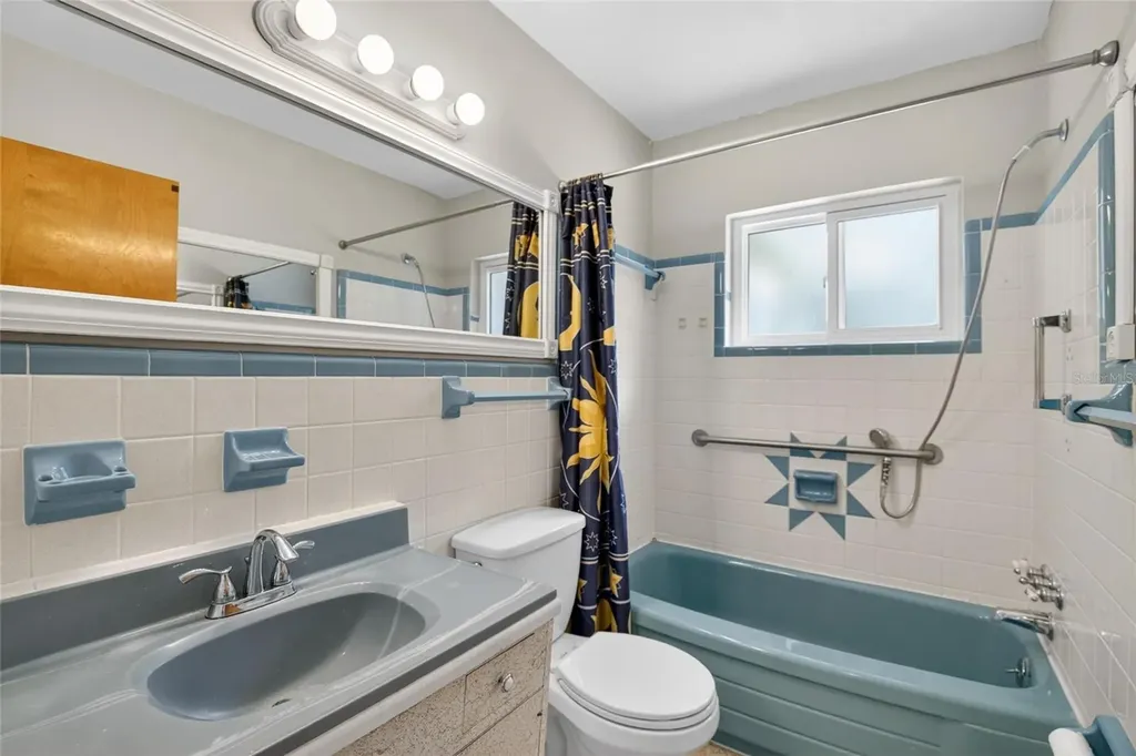 2115 Euclid Circle E Clearwater FL 33764
