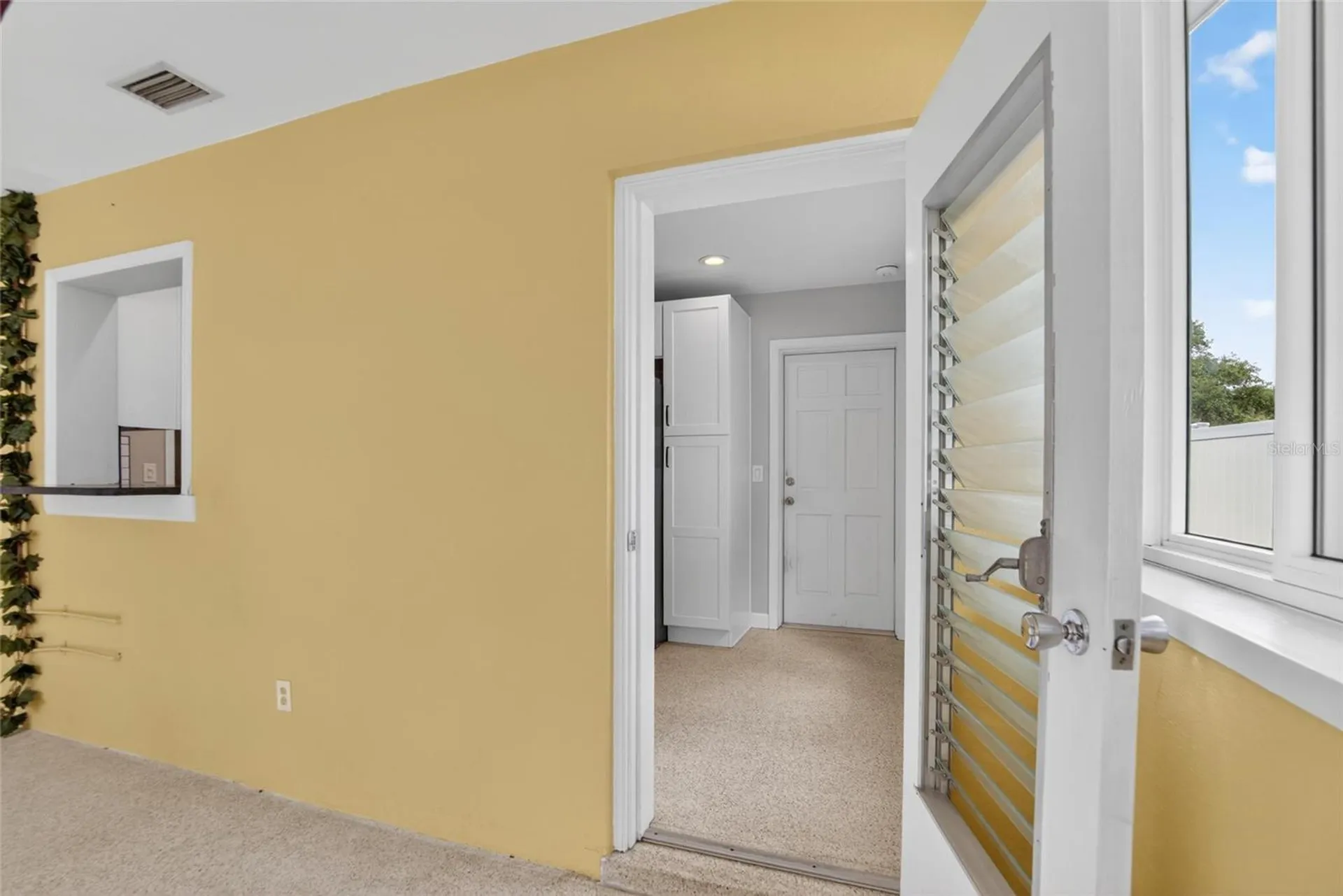 2115 Euclid Circle E Clearwater FL 33764