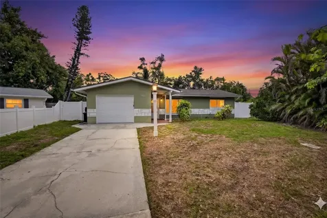 2115 Euclid Circle E Clearwater FL 33764