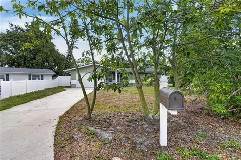 2115 Euclid Circle E Clearwater FL 33764