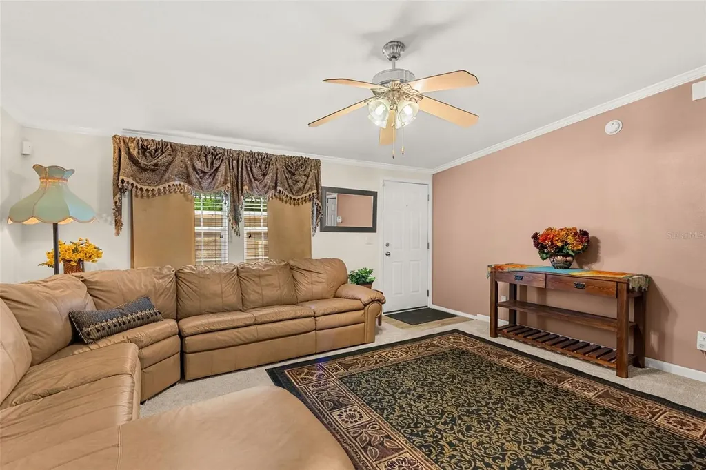 1722 Evergreen Street Kissimmee FL 34746