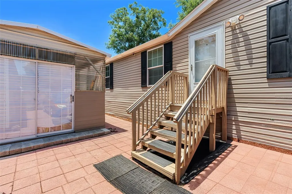 1722 Evergreen Street Kissimmee FL 34746