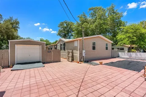 1722 Evergreen Street Kissimmee FL 34746