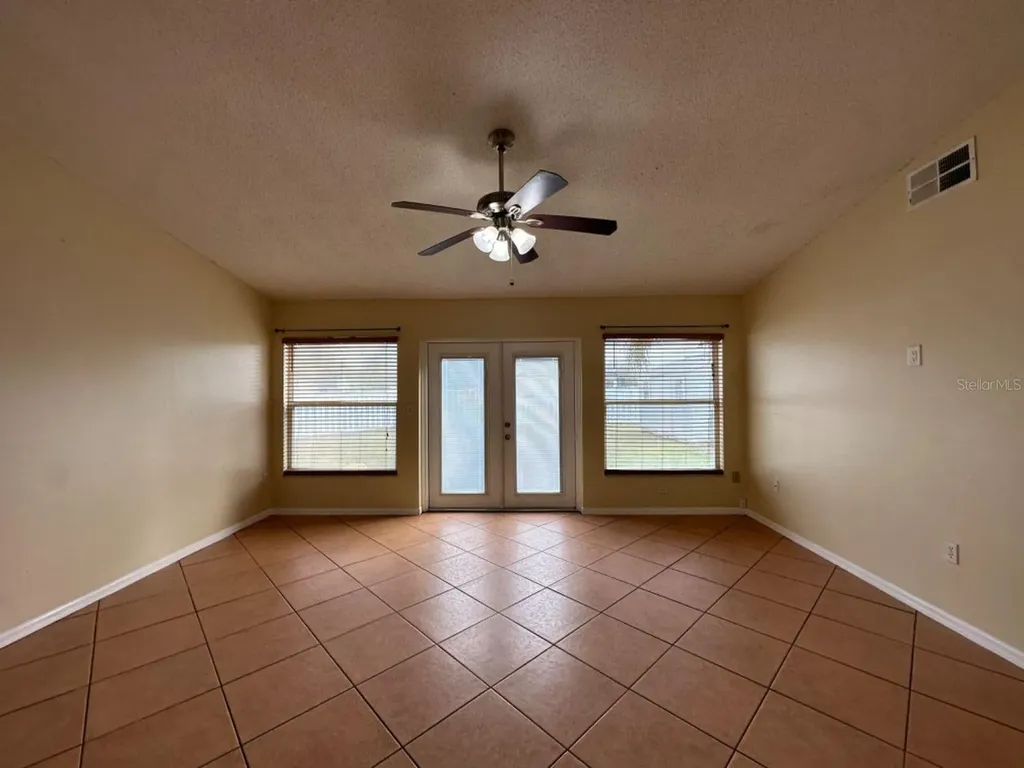 857 Blanc Court Kissimmee FL 34759
