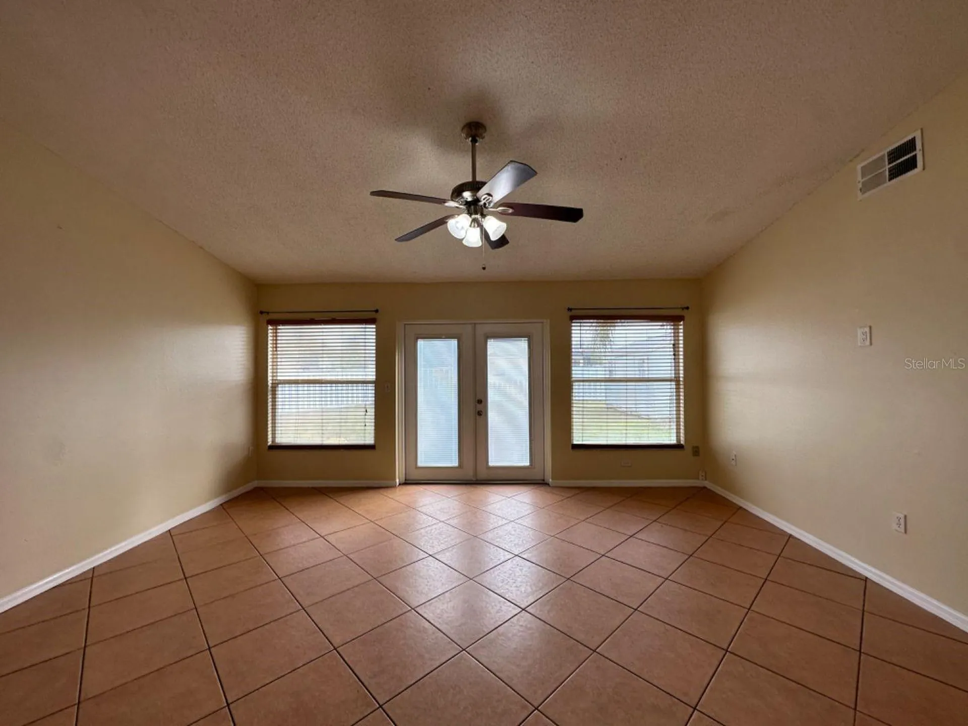 857 Blanc Court Kissimmee FL 34759