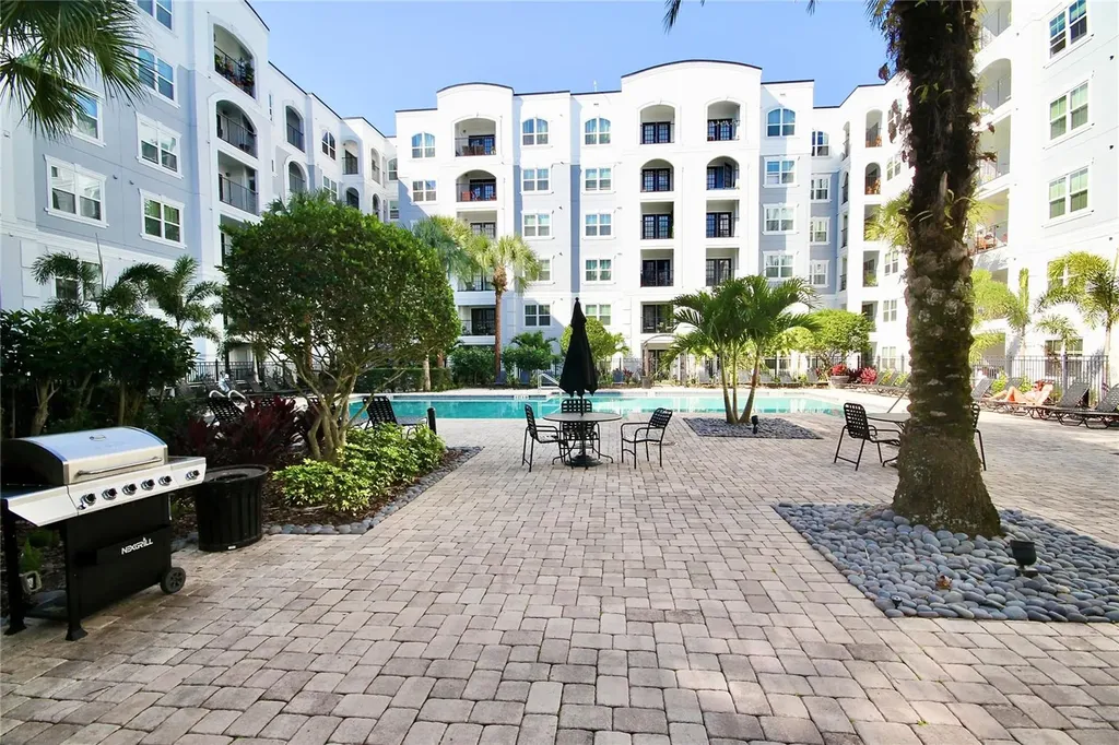300 E South Street Orlando FL 32801