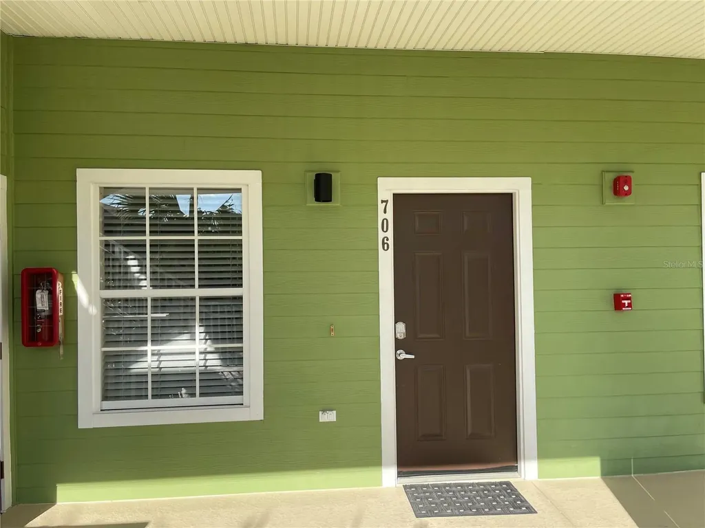 706 Gran Bahama Boulevard Davenport FL 33897