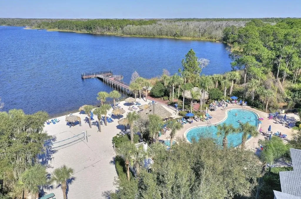 706 Gran Bahama Boulevard Davenport FL 33897