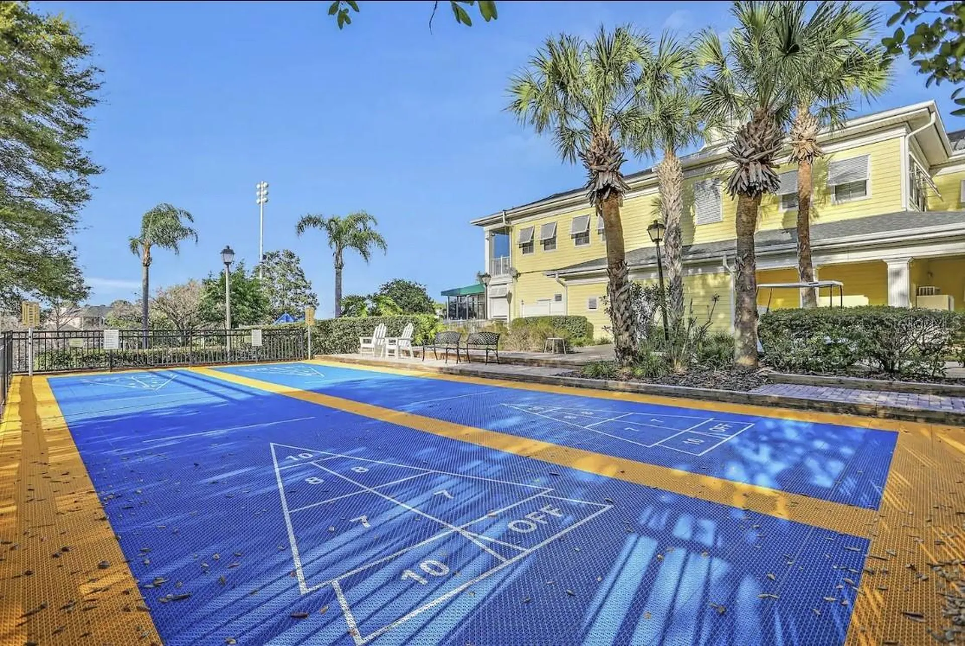 706 Gran Bahama Boulevard Davenport FL 33897