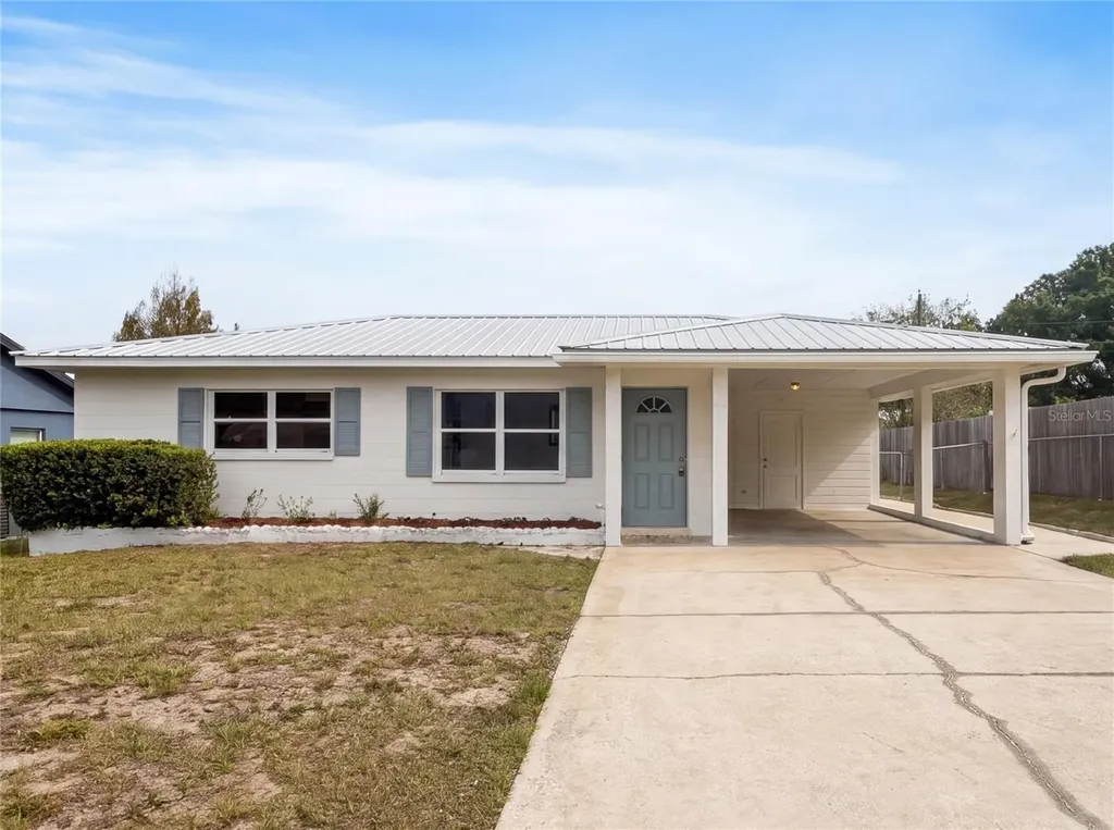 1215 Carlton Avenue Lake Wales FL 33853