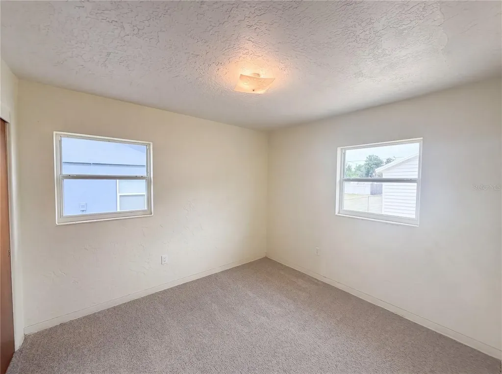 1215 Carlton Avenue Lake Wales FL 33853