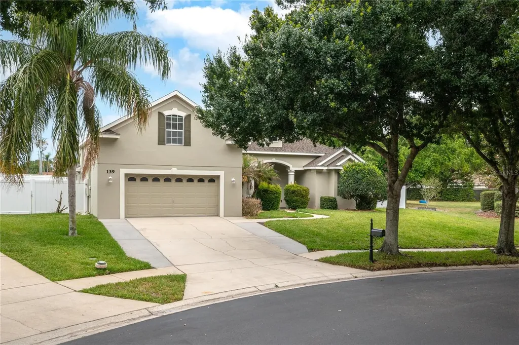 139 Costa Loop Auburndale FL 33823