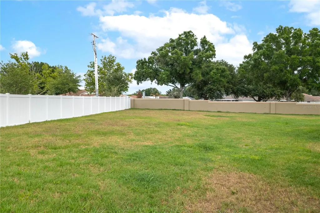 139 Costa Loop Auburndale FL 33823