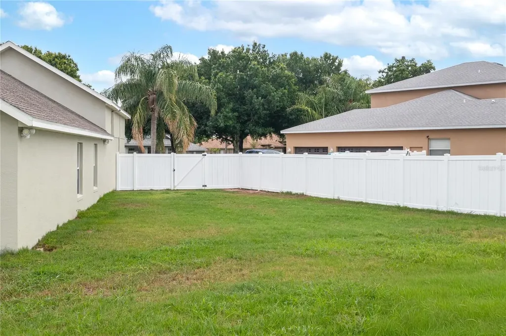 139 Costa Loop Auburndale FL 33823