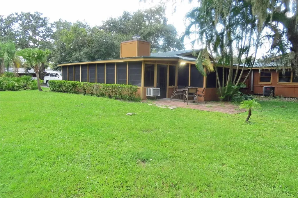 454 Cottage Circle River Ranch FL 33867