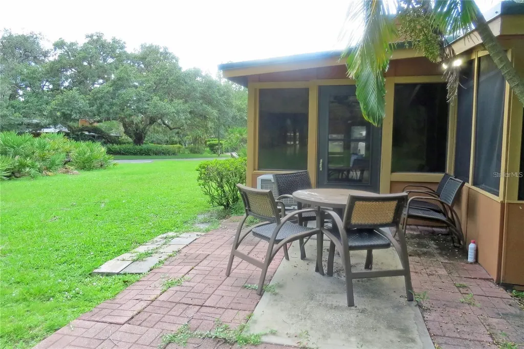 454 Cottage Circle River Ranch FL 33867
