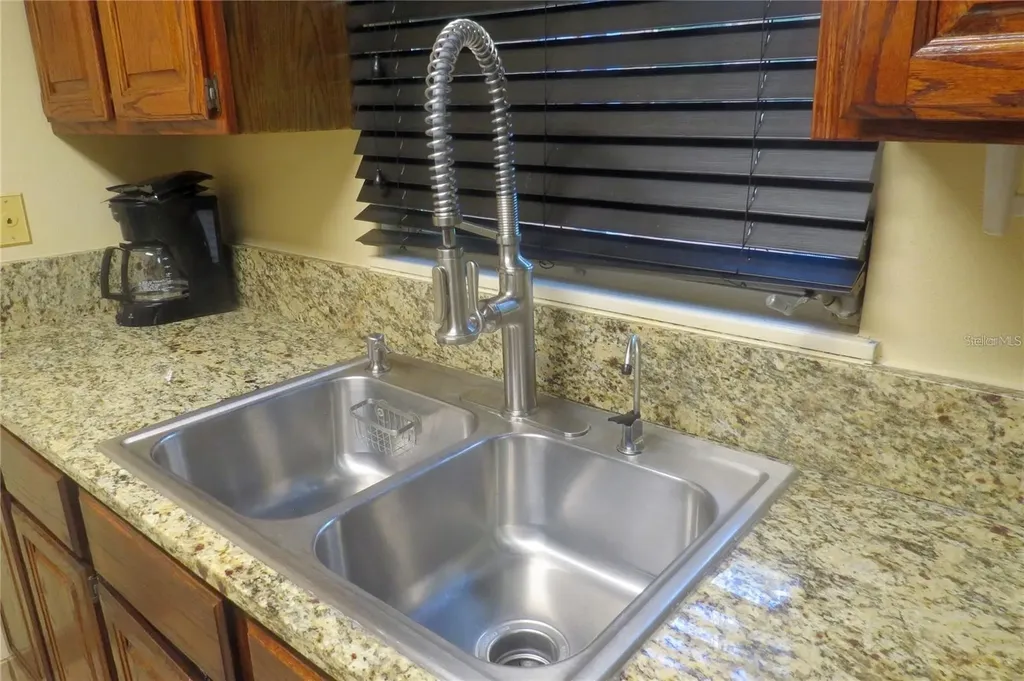 454 Cottage Circle River Ranch FL 33867