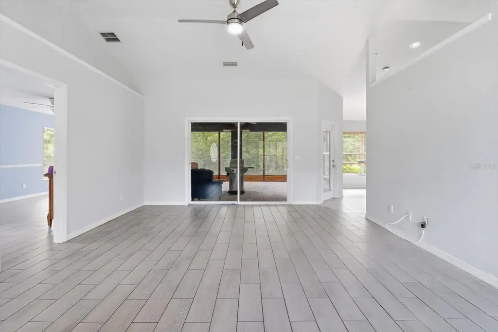 7630 N Galt Point Citrus Springs FL 34434