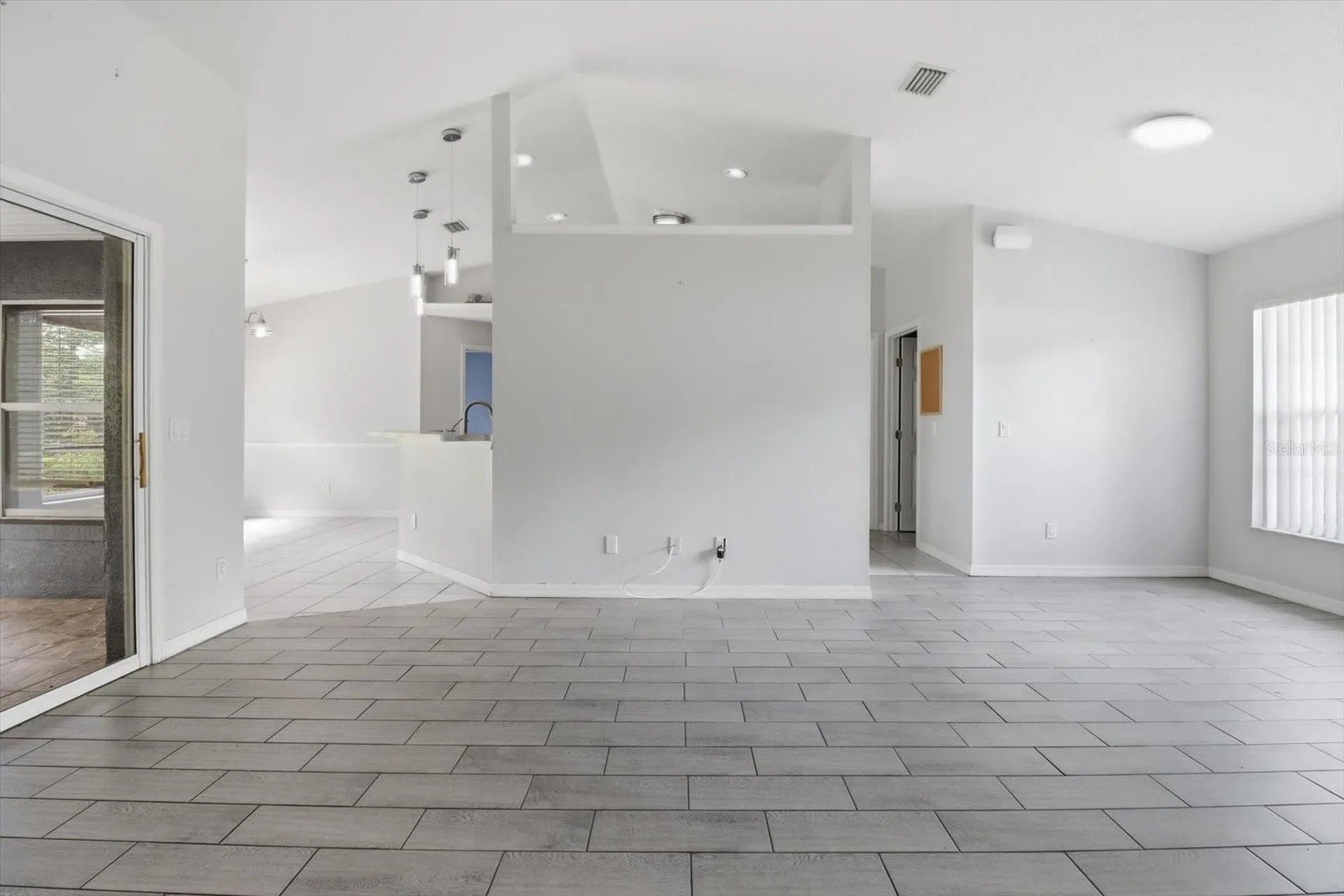 7630 N Galt Point Citrus Springs FL 34434