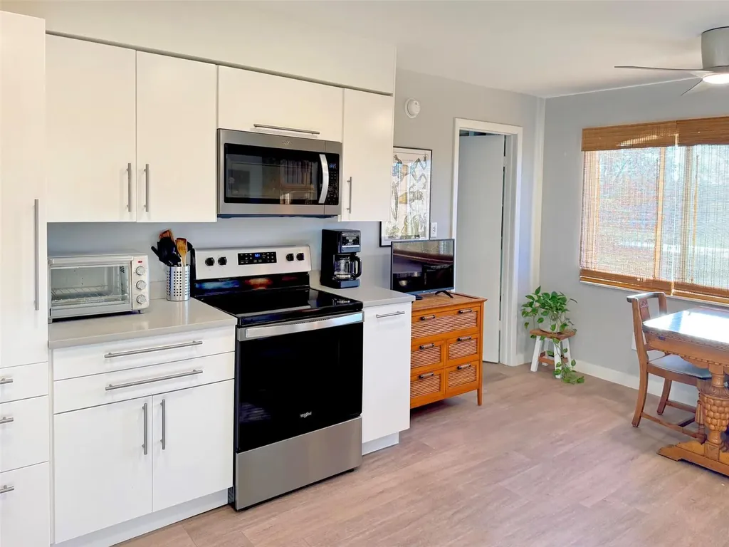 5080 Locust Street NE St Petersburg FL 33703