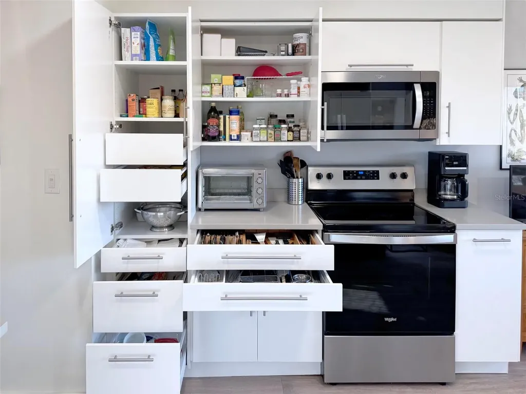 5080 Locust Street NE St Petersburg FL 33703