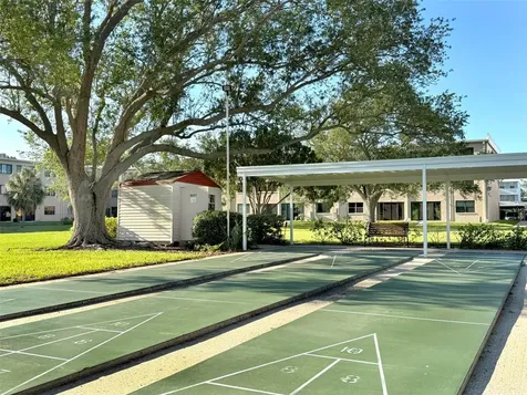 5080 Locust Street NE St Petersburg FL 33703