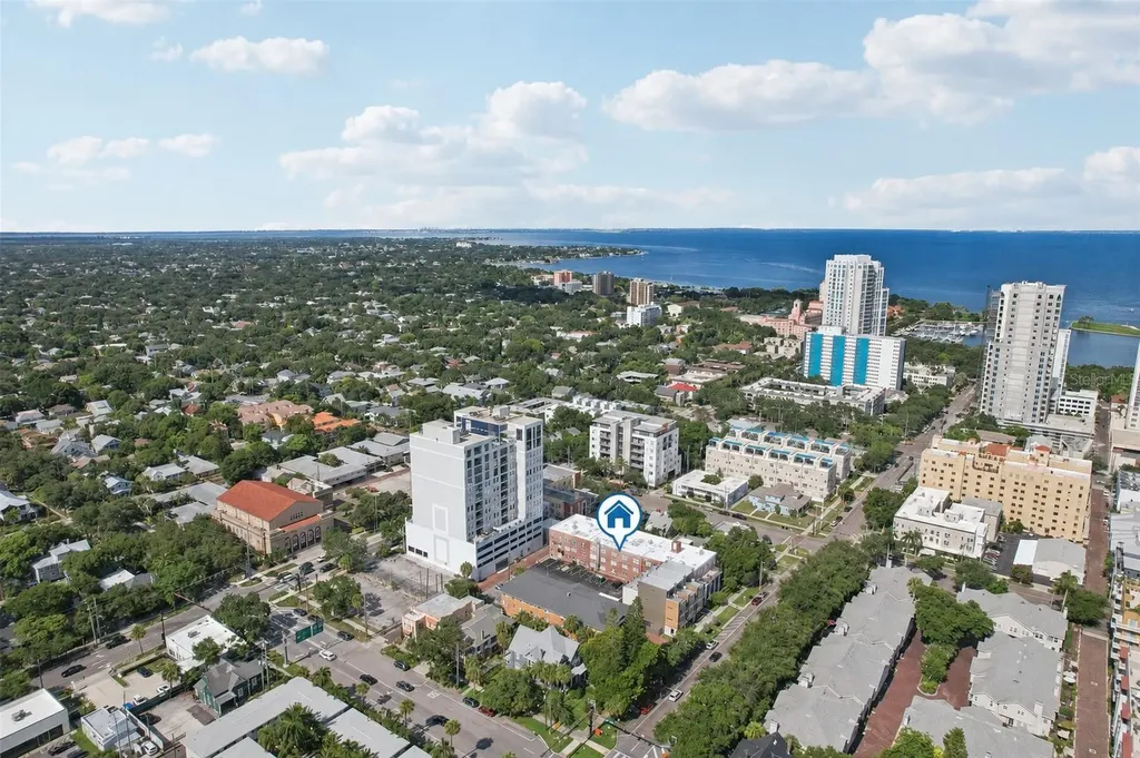 219 4th Avenue N St Petersburg FL 33701