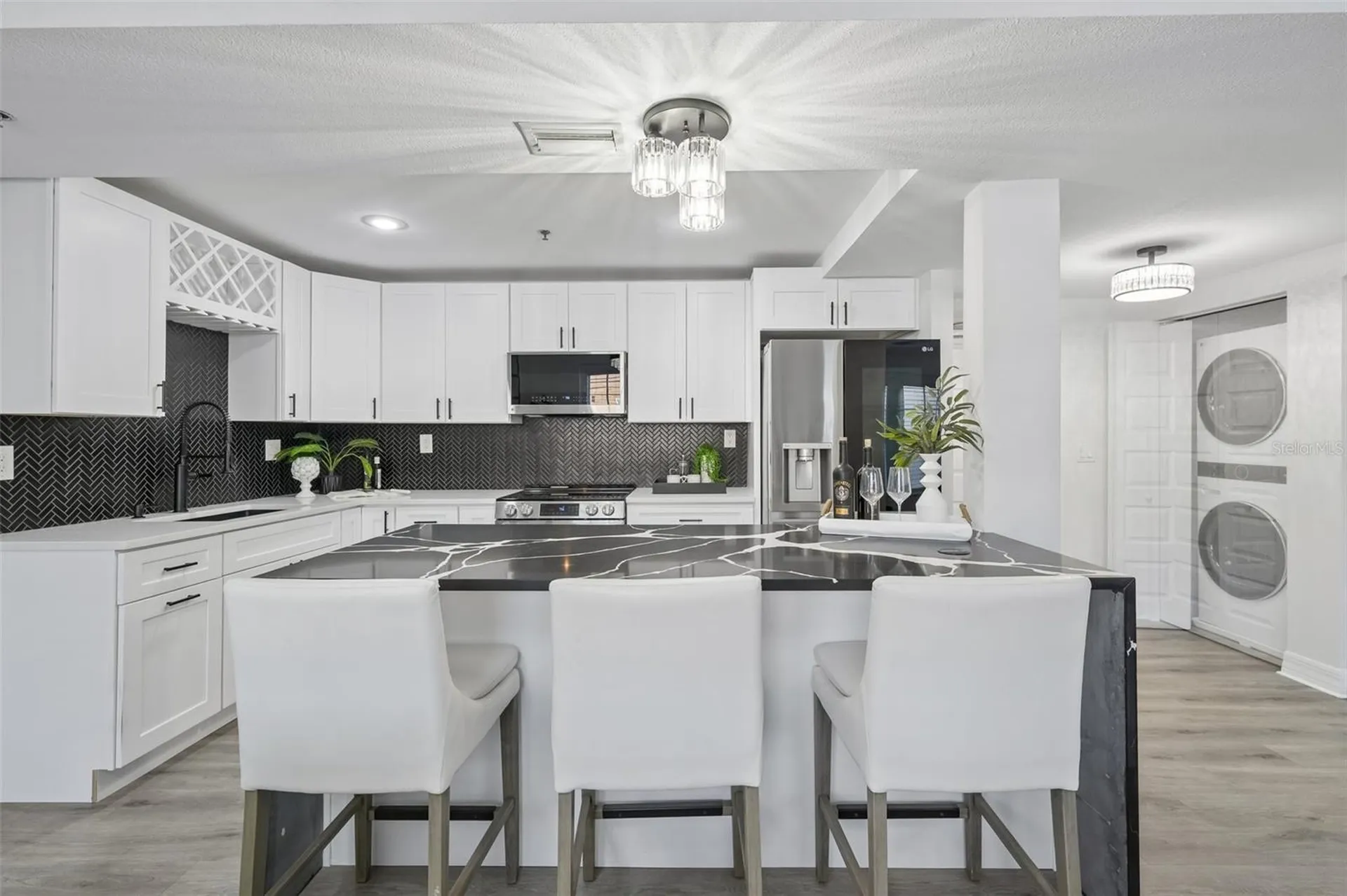 219 4th Avenue N St Petersburg FL 33701