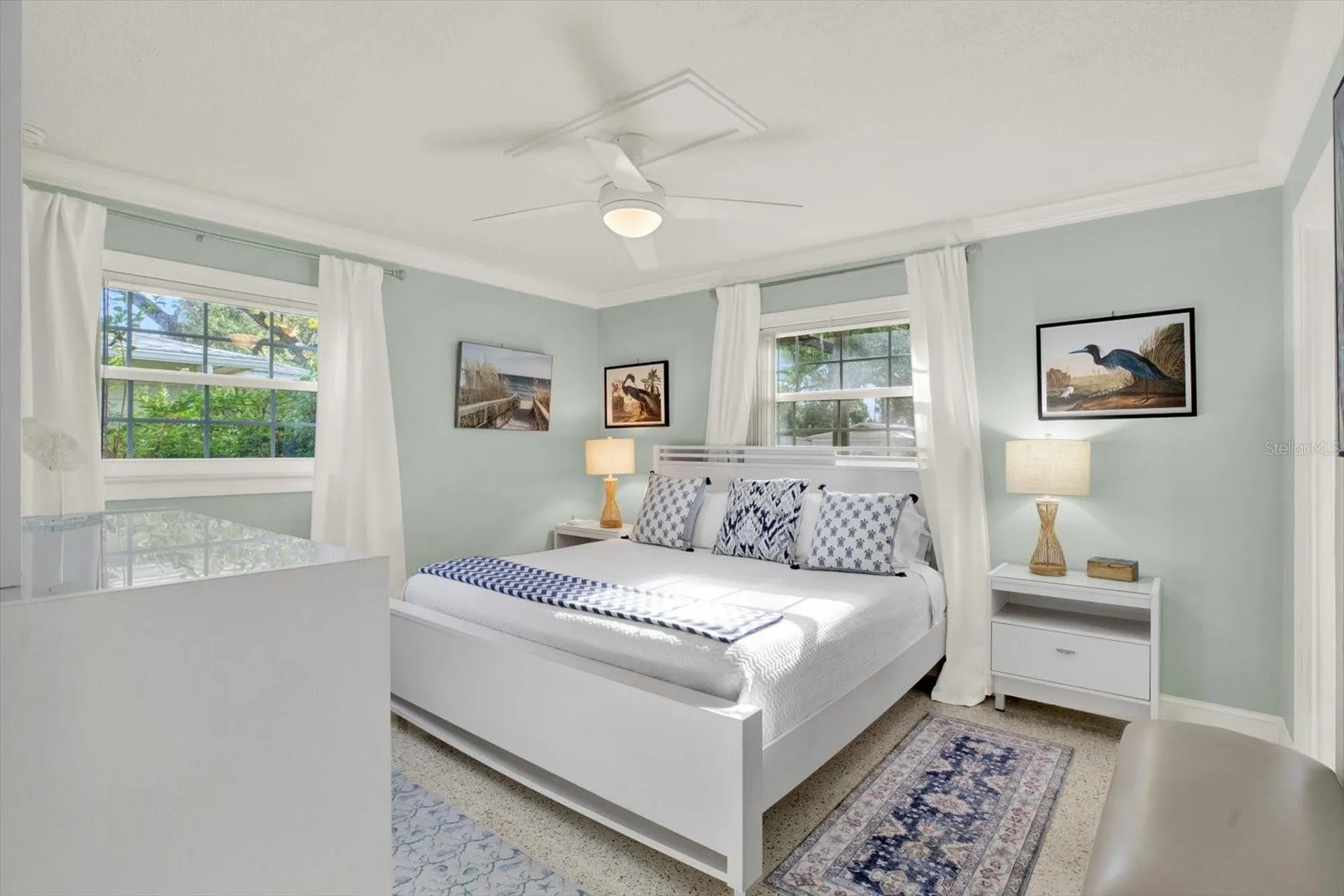 5572 100th Way N St Petersburg FL 33708