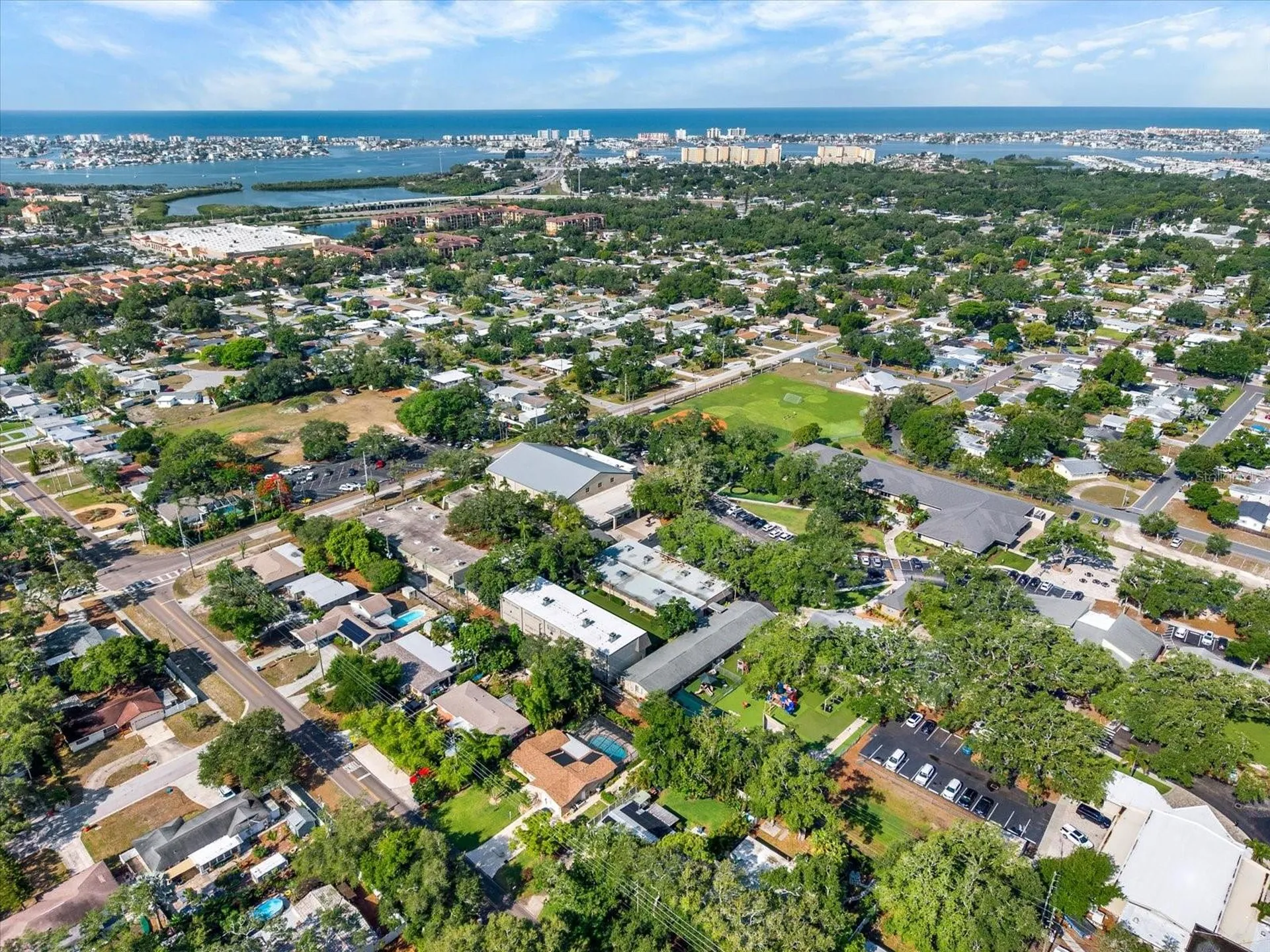 5572 100th Way N St Petersburg FL 33708