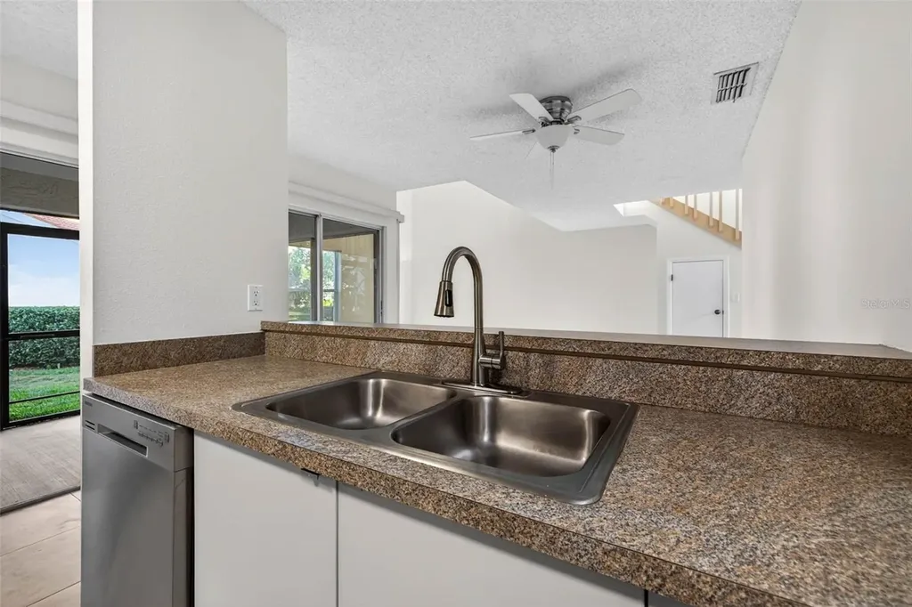 4843 Napoli Court NE St Petersburg FL 33703