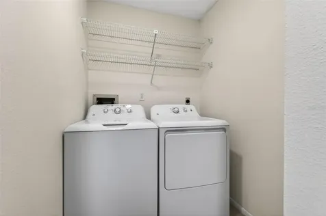 4843 Napoli Court NE St Petersburg FL 33703