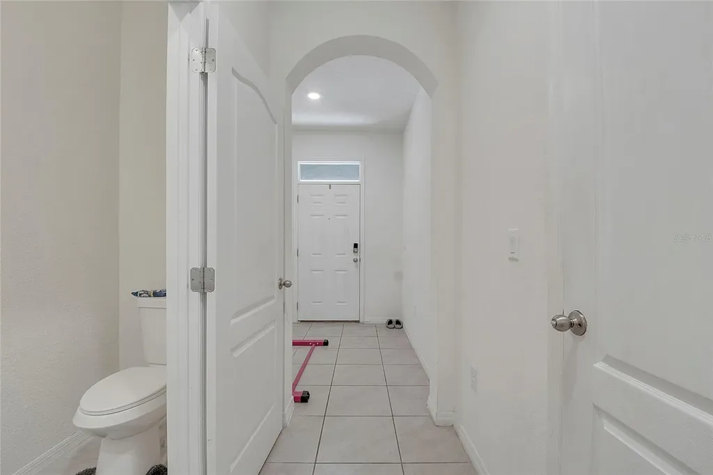 1394 Yellow Finch Drive Davenport FL 33837
