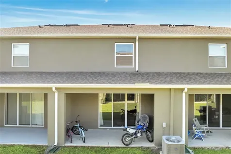 1394 Yellow Finch Drive Davenport FL 33837